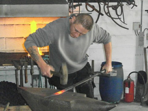 Kunstsmid Bart Wambacq